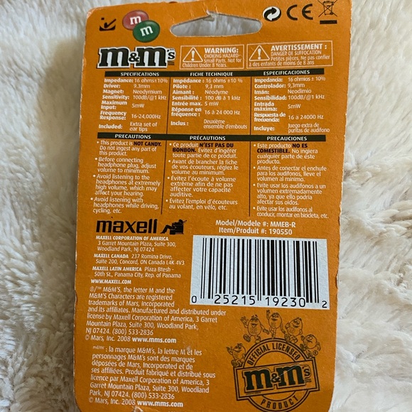 M&M's M&M Maxell Lightweight Red Stereo Audio Ear Buds (no storage case) NWT - Picture 4 of 5